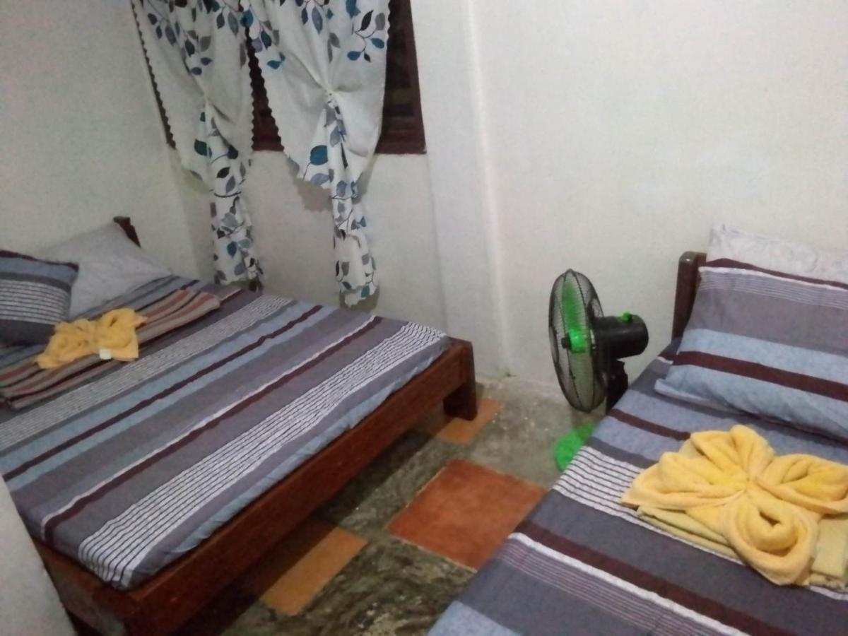 Shalom Camp Hotel Ел Нидо Екстериор снимка